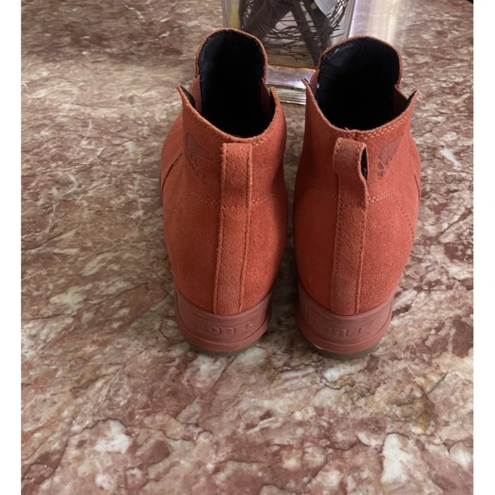 New Sorel Evie Women's Pull-On Suede Leather Wedge Ankle Booties Size 11, $159